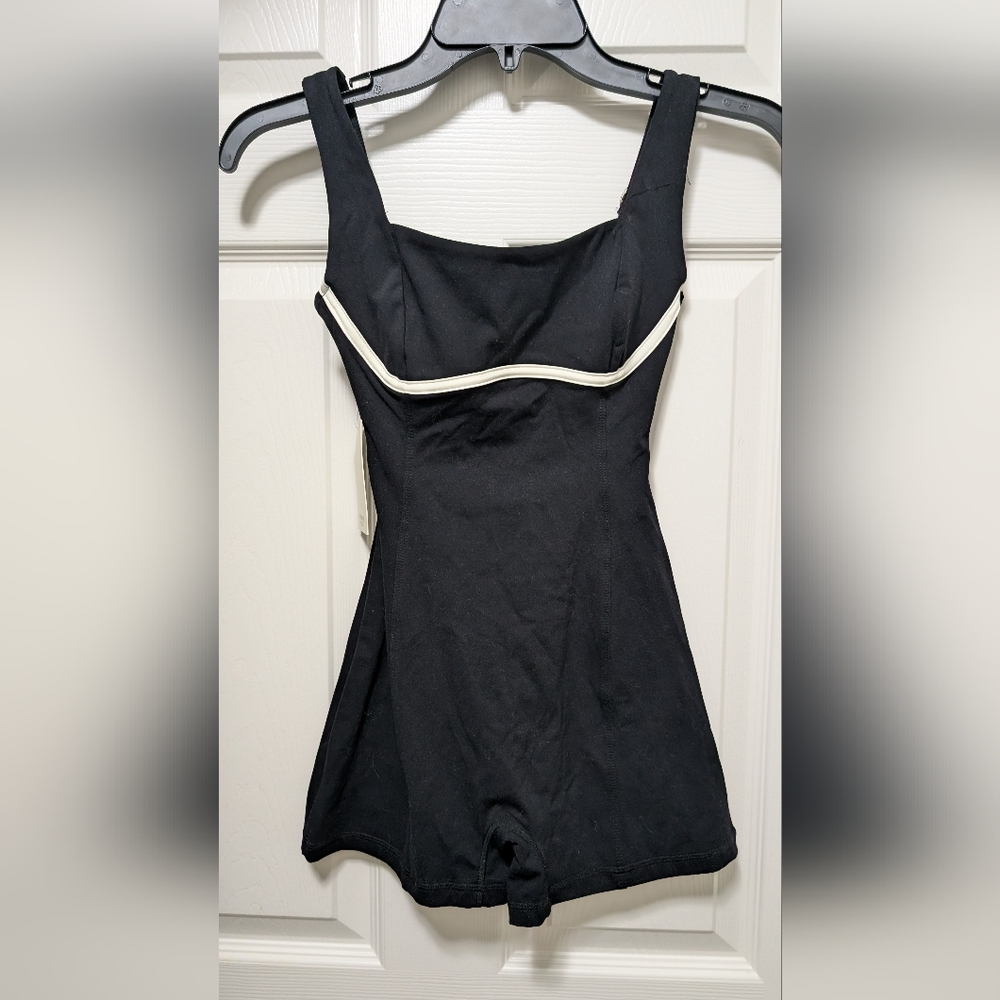NWT Monday Body Zion Romper Black Size P Petite Black Ivory White Jersey